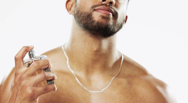 Feel More Confident with Royal Pheromones Designed for Modern Men