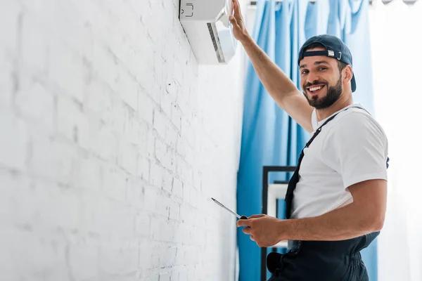 How an AC Warning Service Helps Prevent Costly Repairs